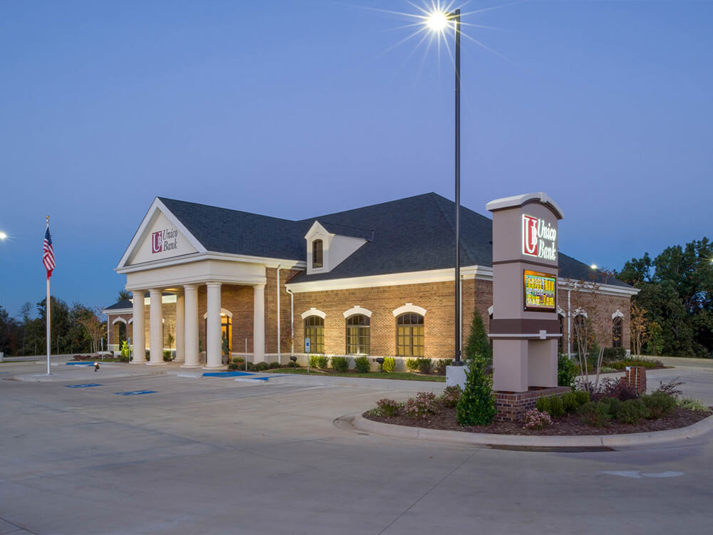 Unico Bank Paragould Building